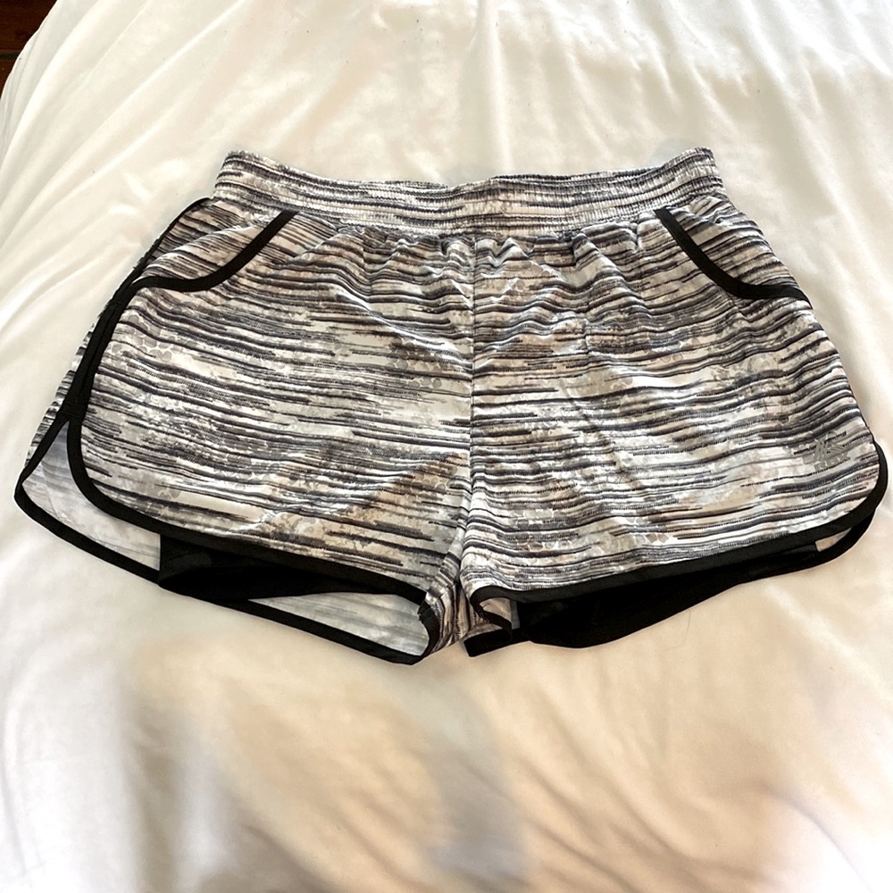 Athletic shorts with pockets RBX, Ladies Medium